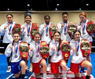 Ladies UCC Boxing Team